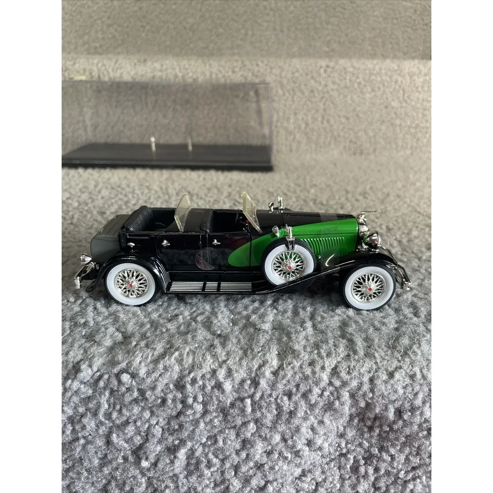 N/A signature models